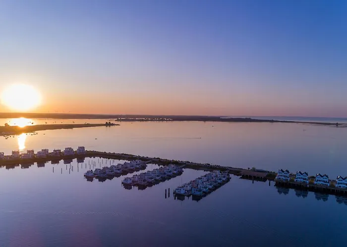 Harbour View Marina: Dachterrasse, Meerblick, Sauna, Bootsanleger * Olpenitz